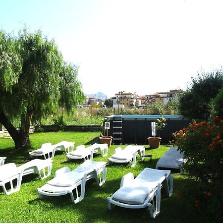 Villa Nadira Giardini Naxos Esterno foto