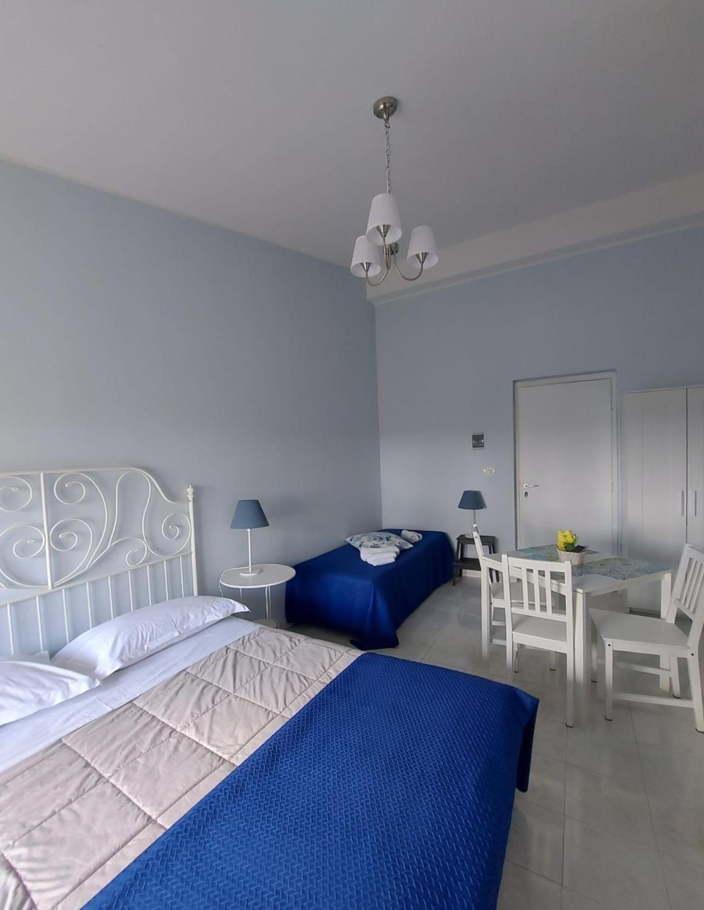 Villa Nadira Giardini Naxos Esterno foto