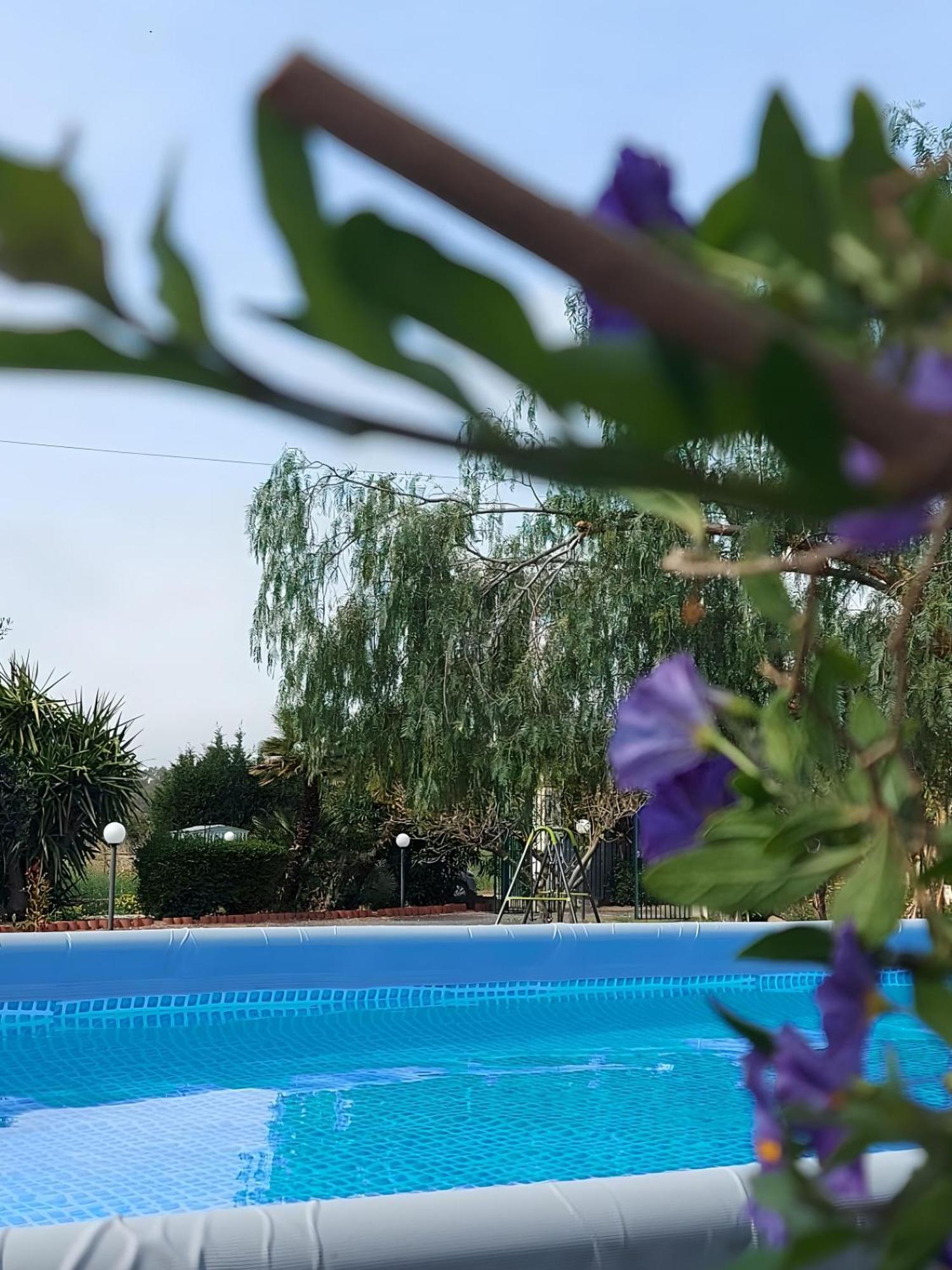 Villa Nadira Giardini Naxos Esterno foto