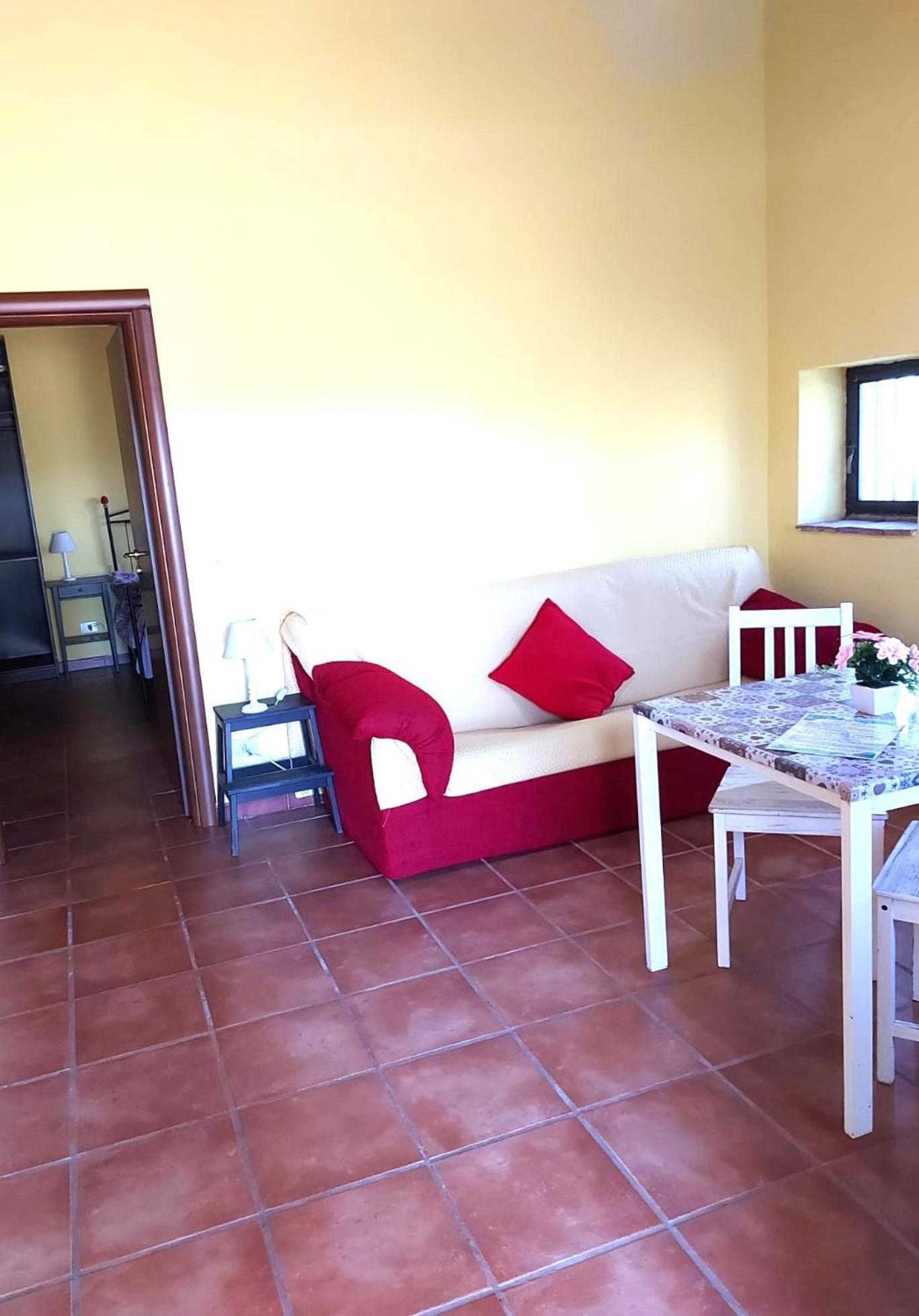 Villa Nadira Giardini Naxos Esterno foto