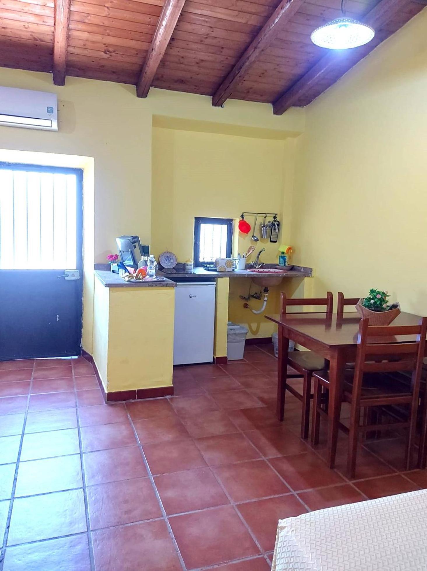 Villa Nadira Giardini Naxos Esterno foto