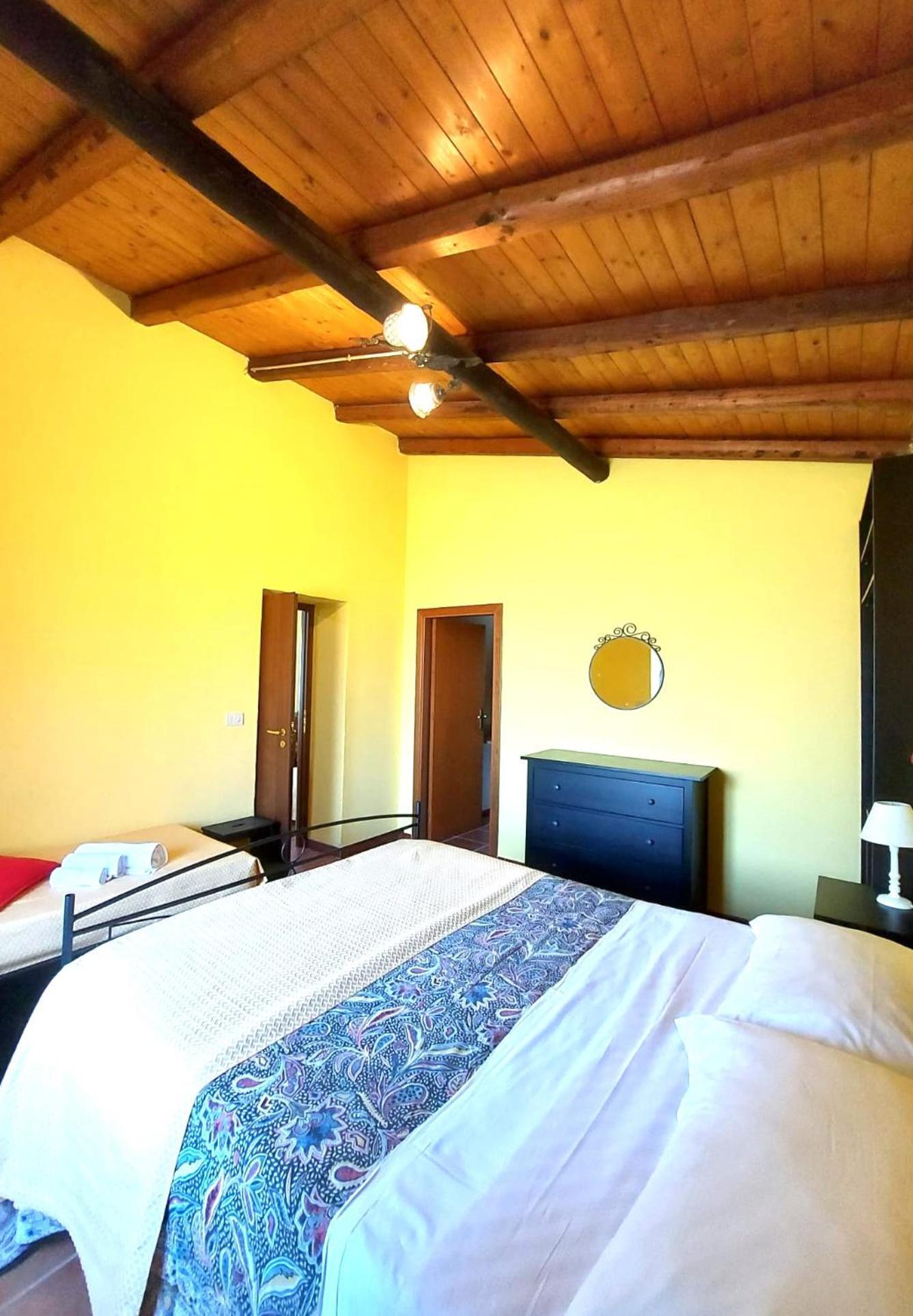Villa Nadira Giardini Naxos Esterno foto